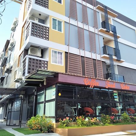 אובון רטצ'תאני Rinrada Place Hotel מראה חיצוני תמונה