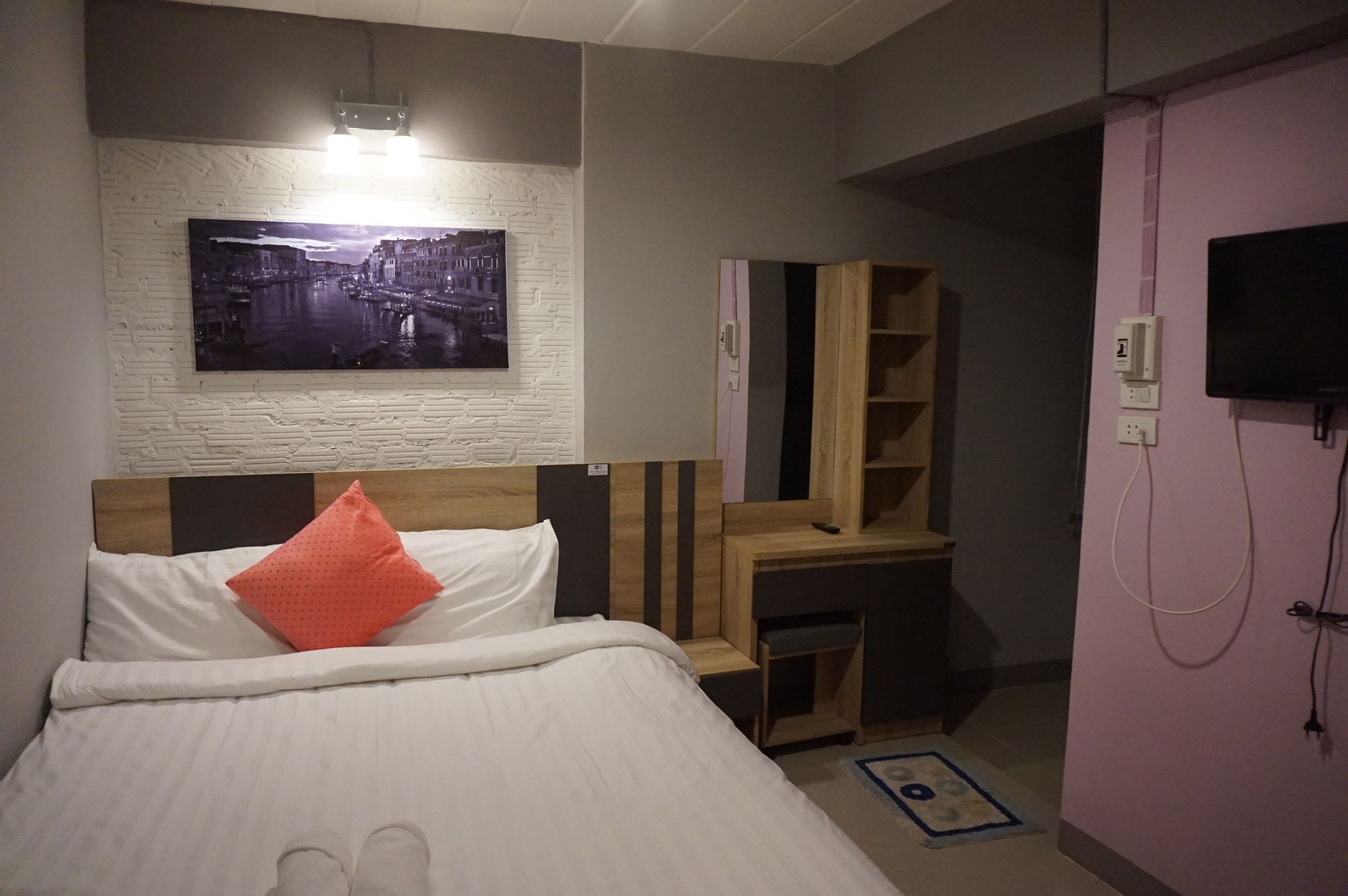אובון רטצ'תאני Rinrada Place Hotel מראה חיצוני תמונה