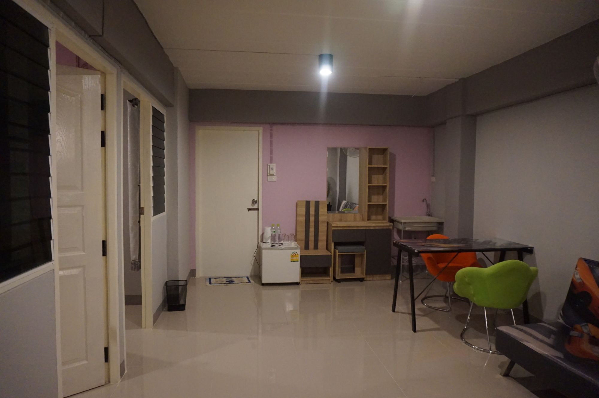 אובון רטצ'תאני Rinrada Place Hotel מראה חיצוני תמונה